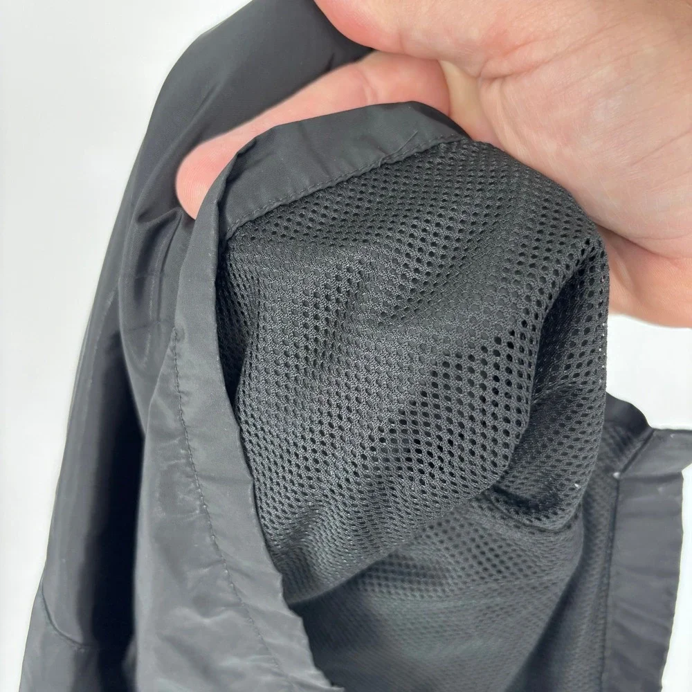 Kith Gym Shorts Mens M Black Embroidered Logo Mesh Lined Streetwear *FLAWS